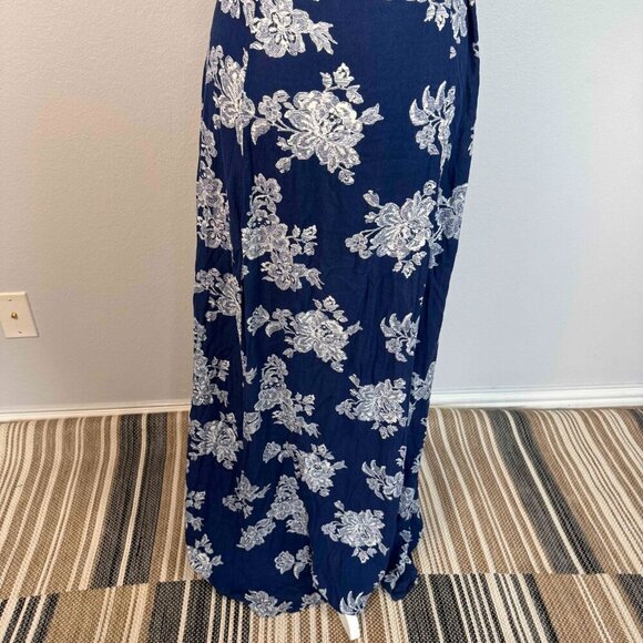 Lulus Women's Heart of Marigold Wrap Maxi Dress 100% Rayon Floral Navy Blue Sz L - Picture 11 of 16
